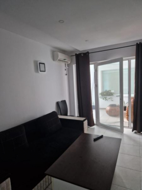 Maria Residence 2B